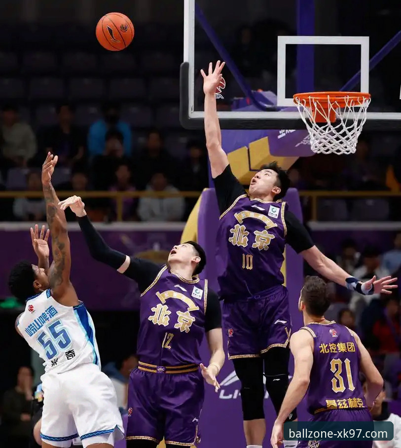 CBA季后赛激战正酣：山西97-94险胜青岛，总分2-0横扫晋级八强，买球APP全程见证精彩对决